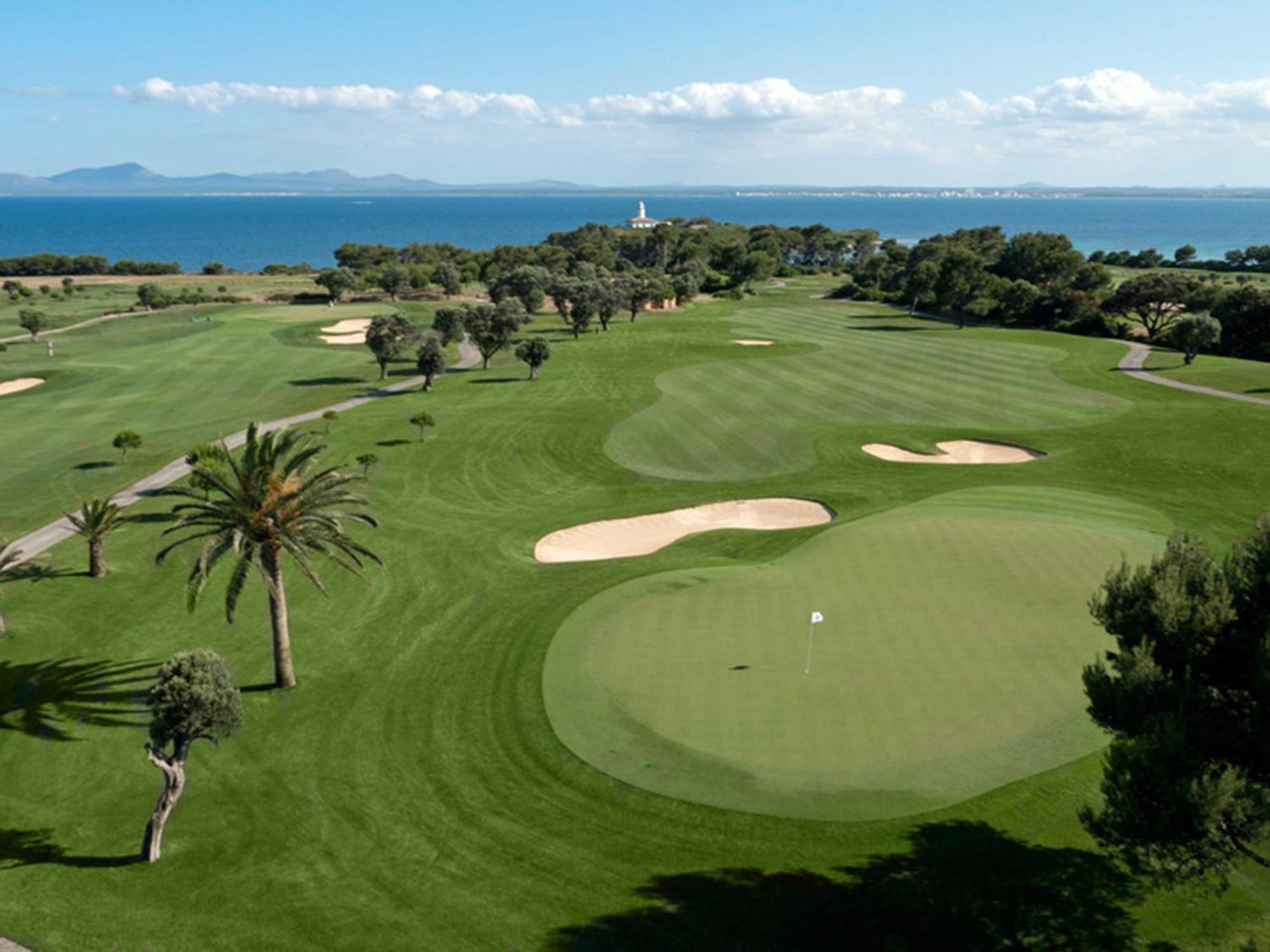 Alcanada Torre Mayor, Solo 50 Metros Del Mar Alcudia  Dış mekan fotoğraf